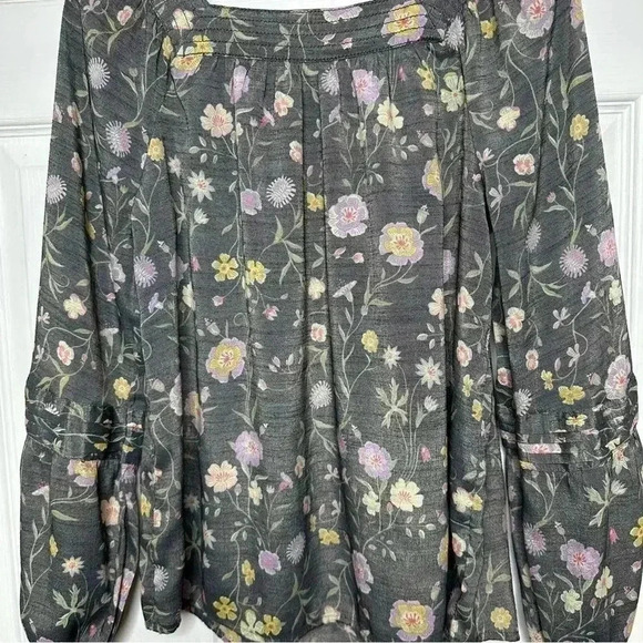 LC Lauren Conrad Blouse Greyish Black Floral Square Neck Flowy Size Small - Picture 8 of 16